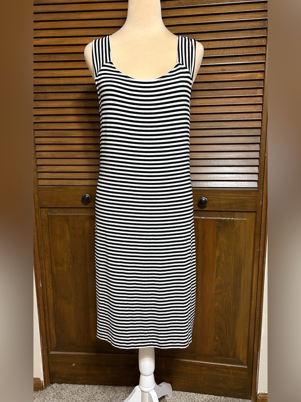 Saint Tropez West Sleeveless Black & White Stripe Tank Shift Dress Size M